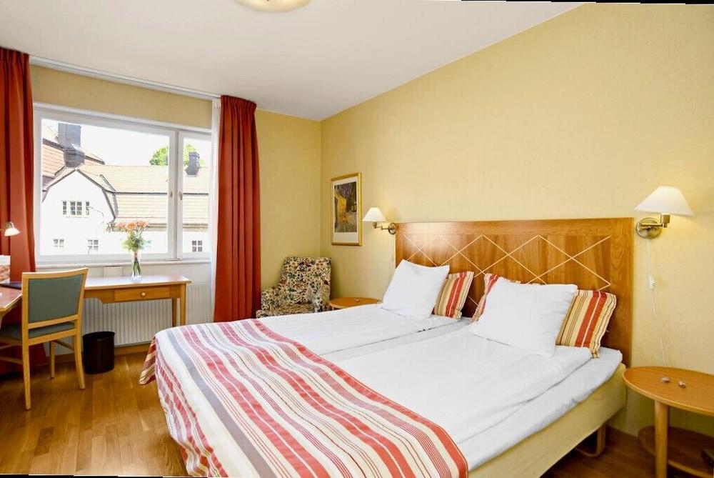 Abrins Hotel Västerås Extérieur photo