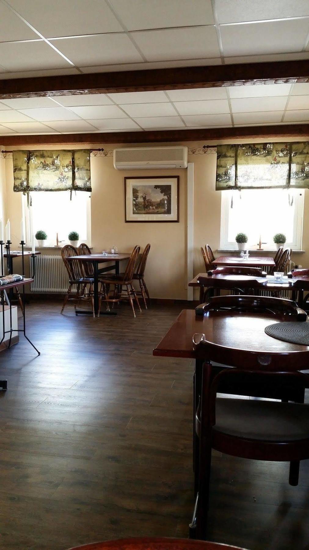 Abrins Hotel Västerås Extérieur photo
